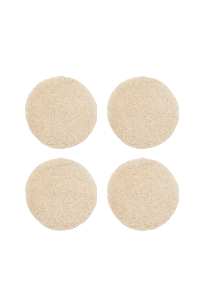 Saueskinnspute Round Curly 4-pakning – Beige – Tekstiler | m v:1435715 Saueskinnspute Round Curly 4-pakning – Beige – Tekstiler | m v:1435715