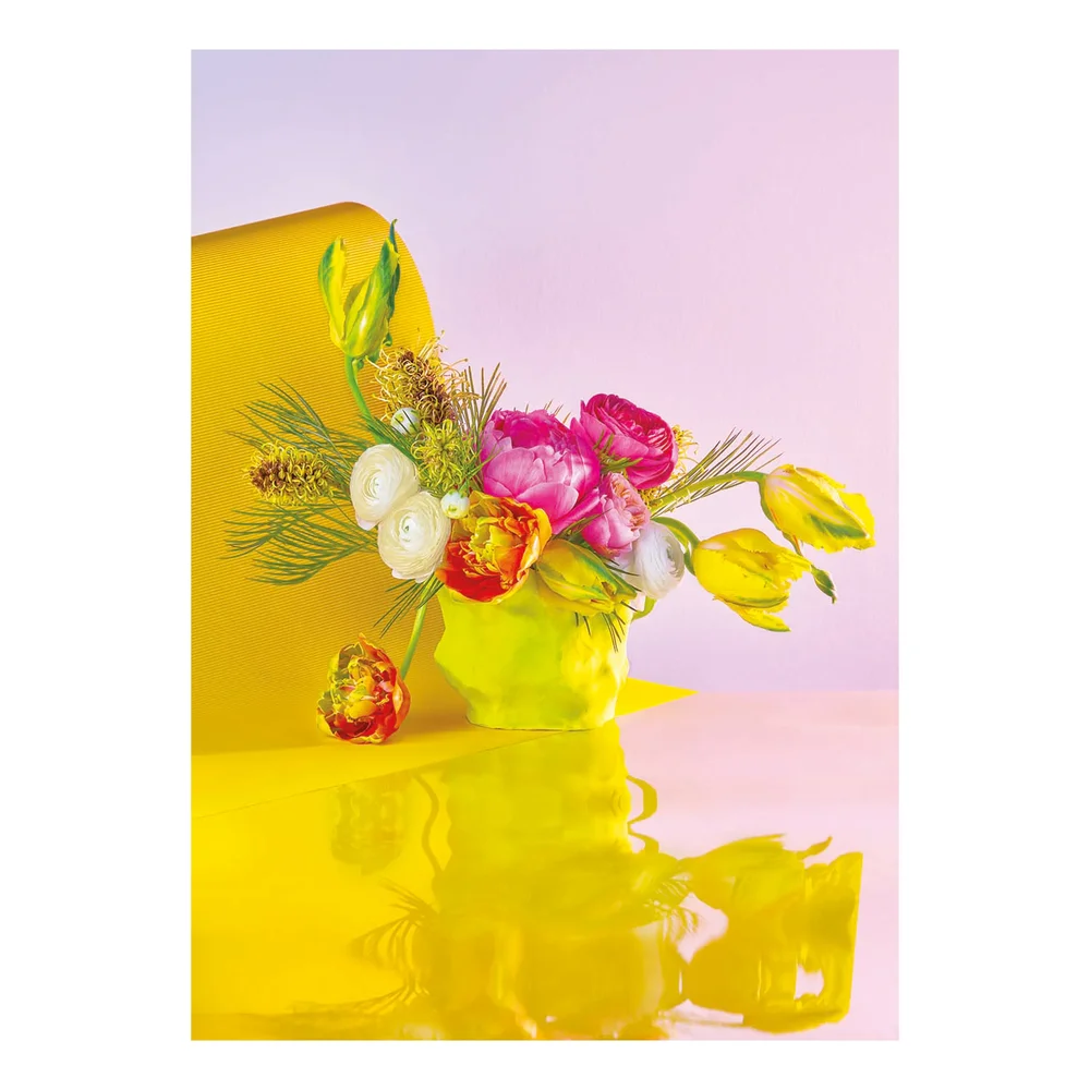 Bloom 03 yellow poster v:8535157 Bloom 03 yellow poster v:8535157