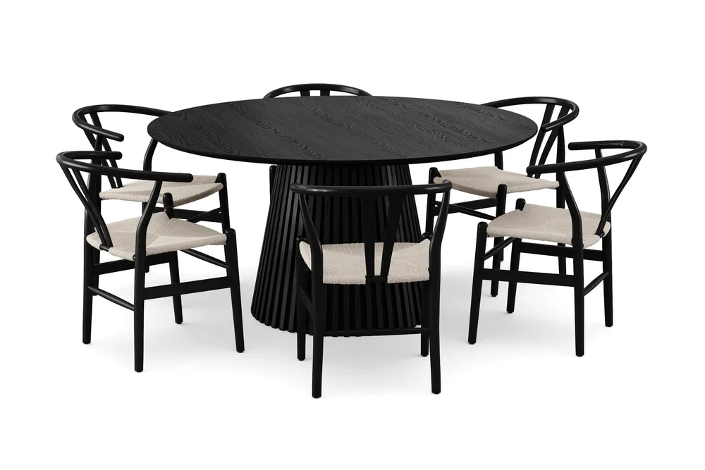 Peyra spisegruppe rund 150 cm svart med 6 Dastoori spisestoler v:7701683